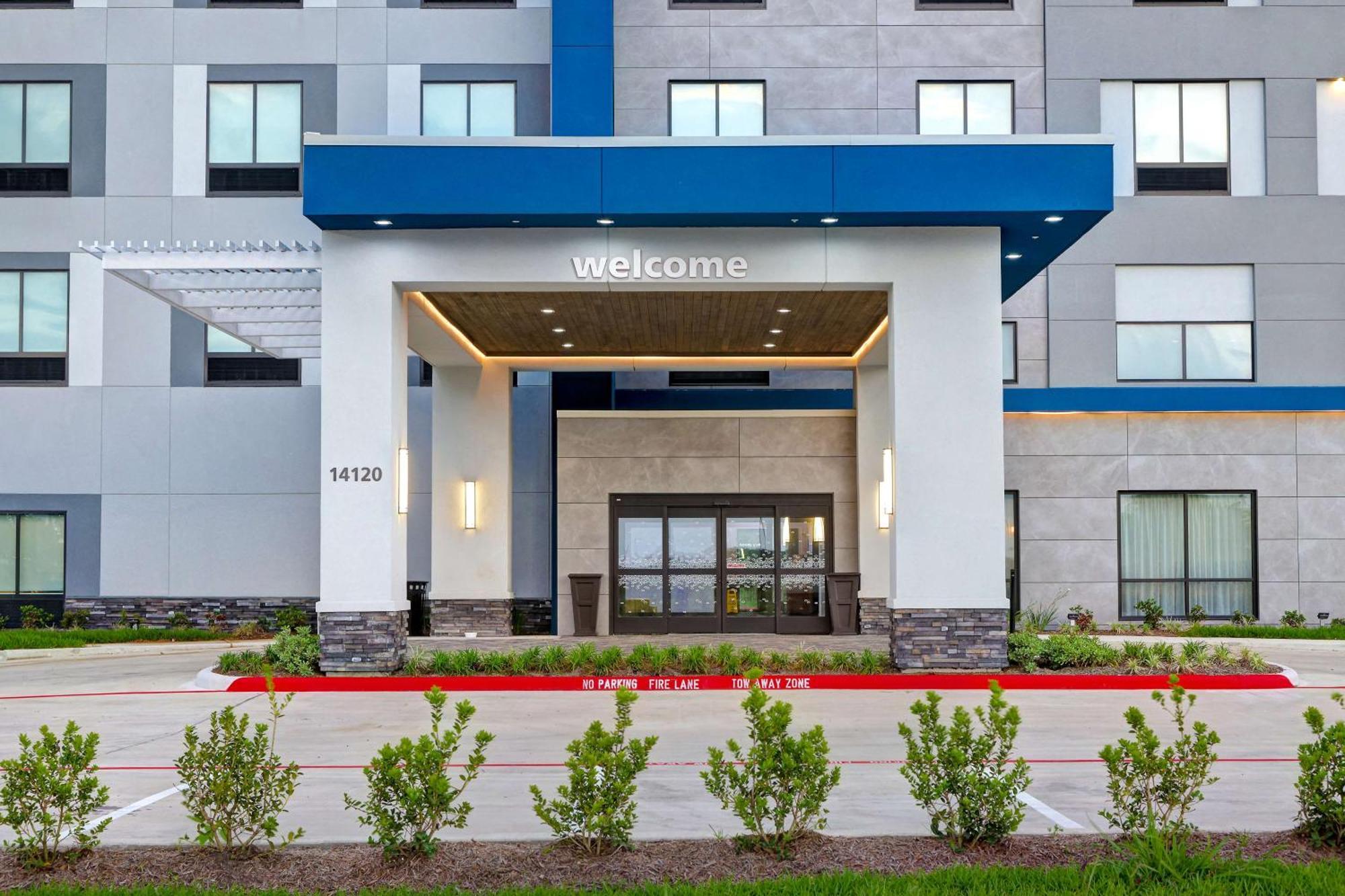 Hampton Inn & Suites Houston East Beltway 8, Tx Cloverleaf Exterior foto